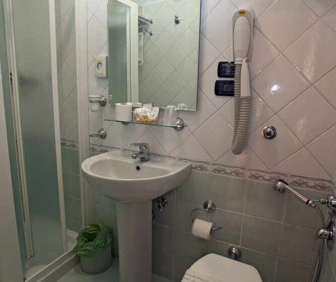 Habitació Estàndard, Neapolis