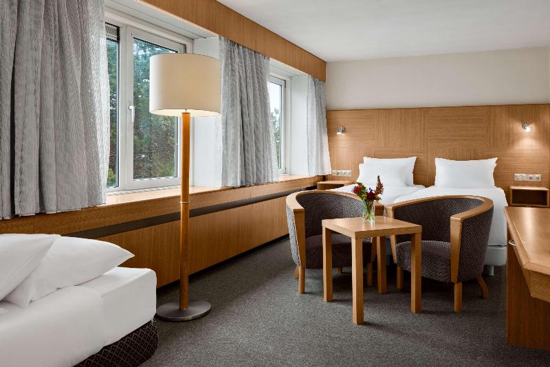 수피리어 트리플 룸, NH Noordwijk Conference Centre Leeuwenhorst