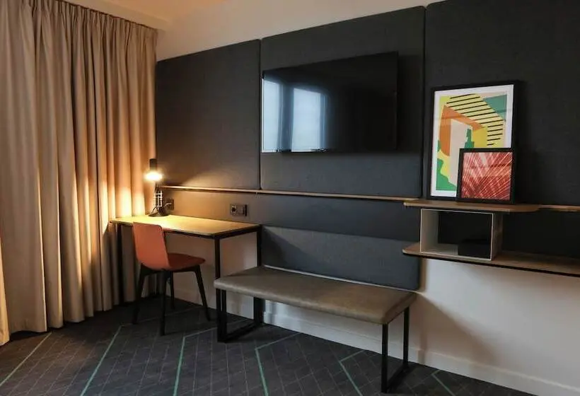 Standard Kolmen Hengen Huone, Holiday Inn The Hague Voorburg, An Ihg