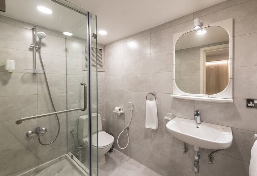 اتاق سوپریور, Oasis