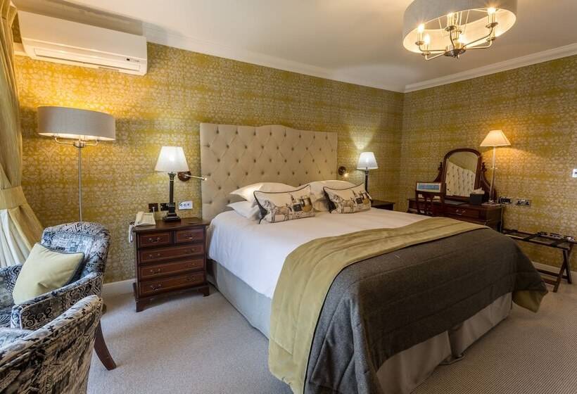 חדר סטנדרט נוף לאגם, Storrs Hall