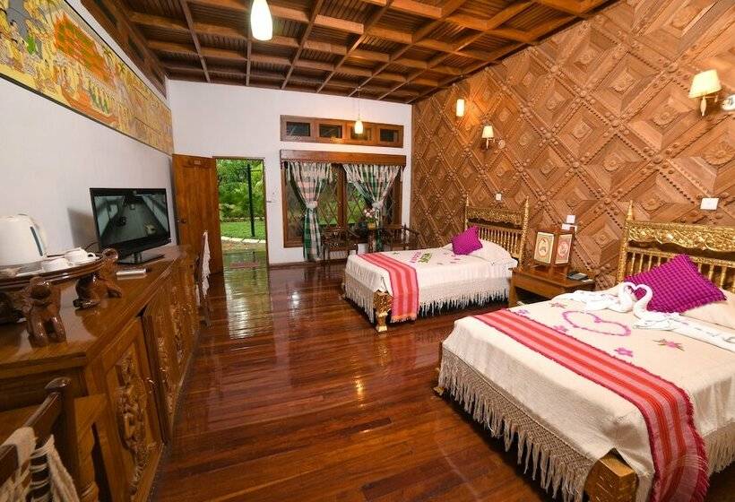 اتاق لوکس, Thazin Garden