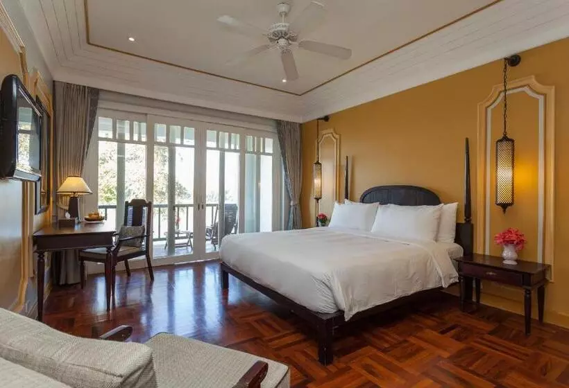 Deluxe room with river view, The Grand Luang Prabang, Affiliated By Meliá
