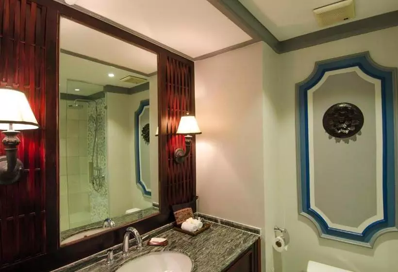 Deluxe room with river view, The Grand Luang Prabang, Affiliated By Meliá