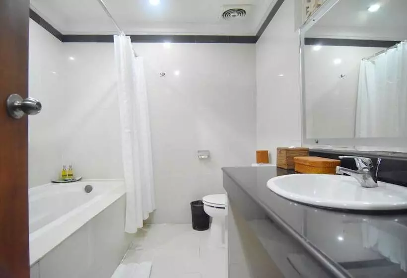 اتاق لوکس, Vila Lumbung