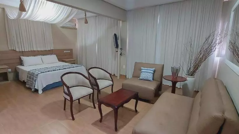 سوییت لوکس, Jandaia Hotel Campo Grande