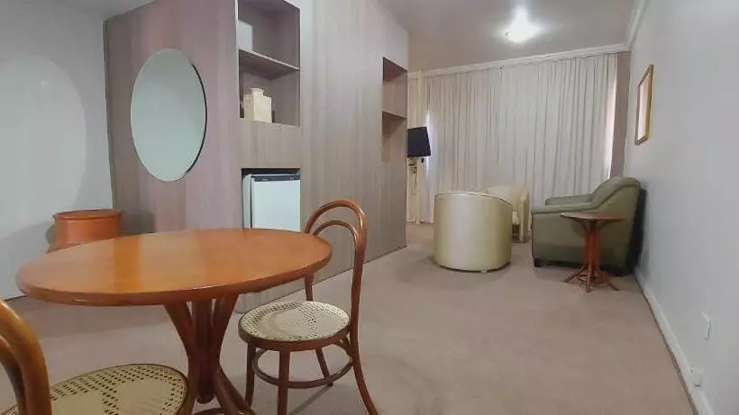 سوییت لوکس, Jandaia Hotel Campo Grande
