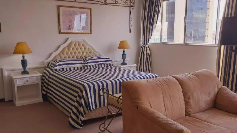 سوییت لوکس, Jandaia Hotel Campo Grande