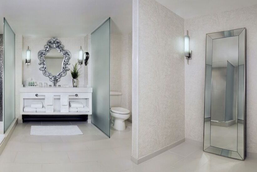 جناح, Palms Casino Resort