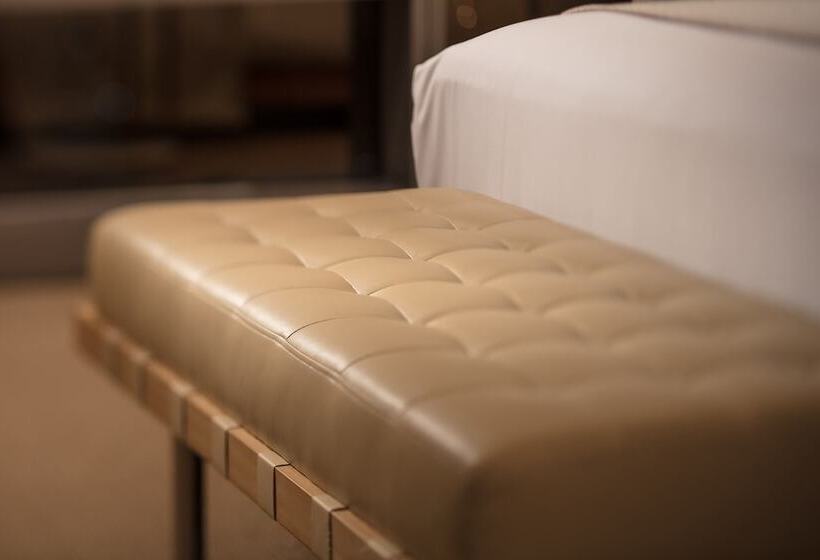 غرفة تنفيذية, Palms Casino Resort