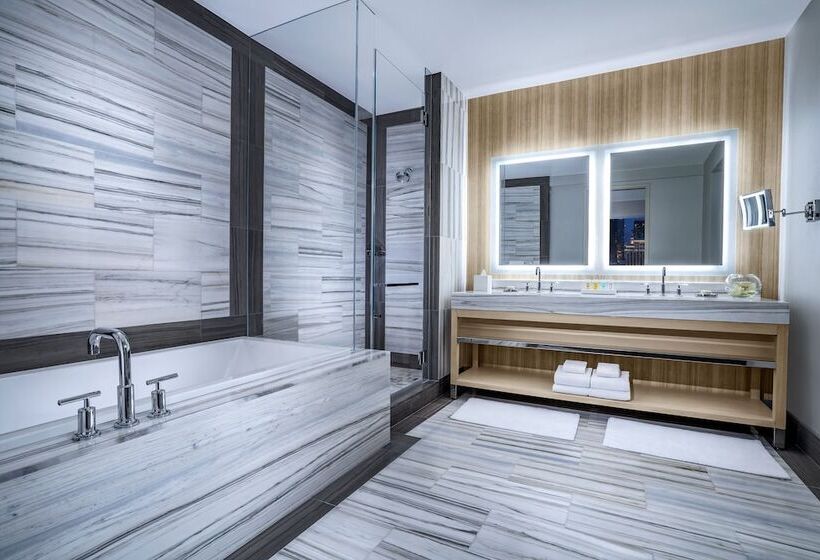 Люкс, Palms Casino Resort