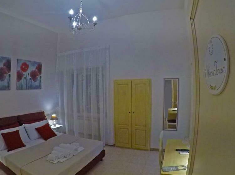 スタンダードルーム, A Casa Tu Zi Melu