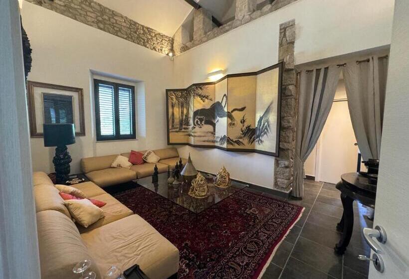 Junior Suite Rodzinny, Borgo Antico Xix Sec