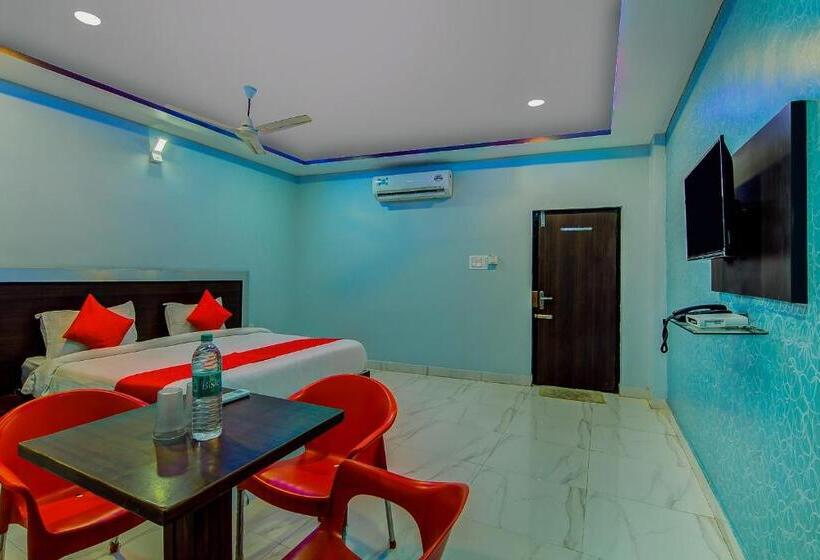 חדר קלאסי לשלושה, Oyo 10811 Sri Sairam Residency