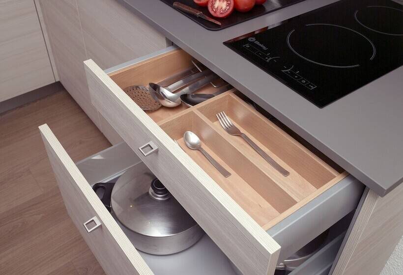 带海景的标准工作室, Almirall Apartaments