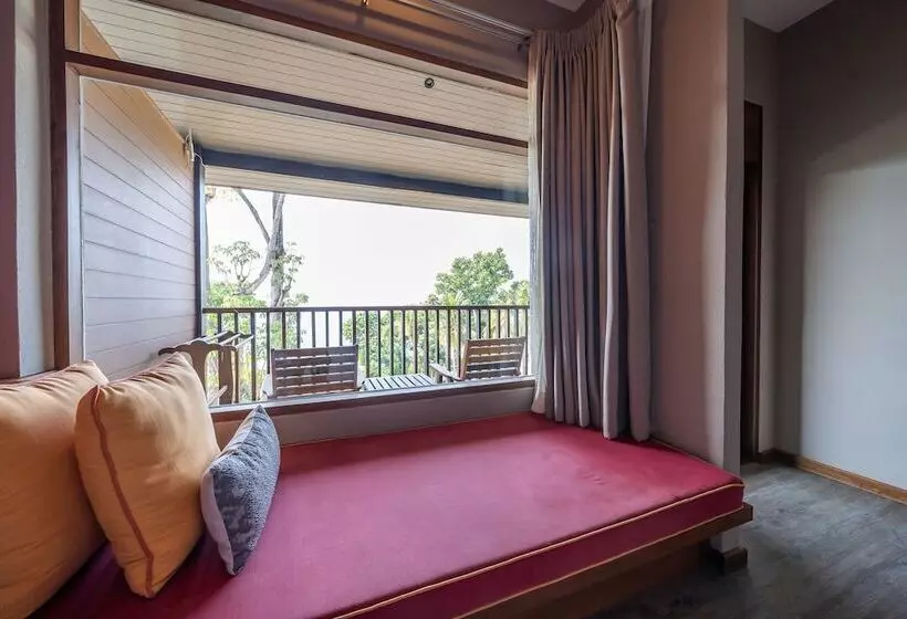 اتاق لوکس, Ao Prao Resort