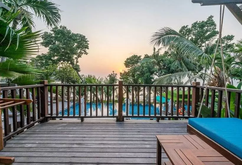 اتاق پرمیوم با چشم‌انداز دریا, Ao Prao Resort