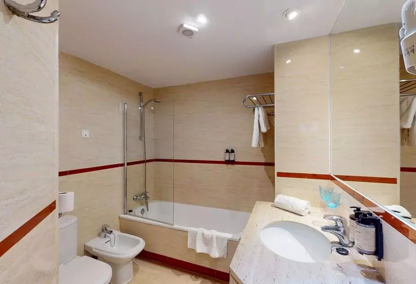 1 Bedroom Deluxe Apartment Sea View, Tropic Garden Hotel Apartments