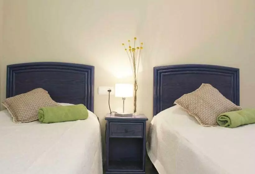 آپارتمان 2 خوابه, Apartamentos Topacio Unitursa
