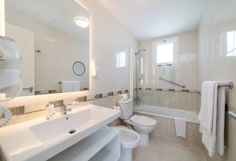 آپارتمان 1 خوابه, Arena Beach