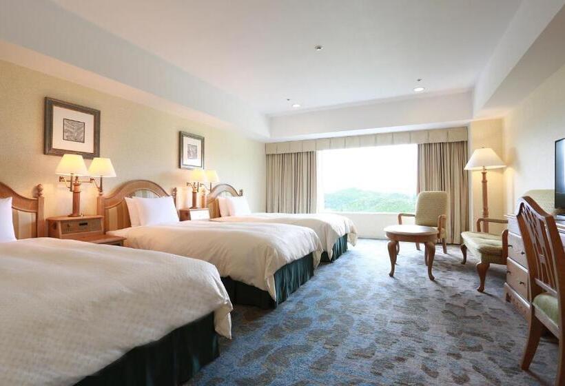 Номер Стандарт Трехместный, Associa Takayama Resort