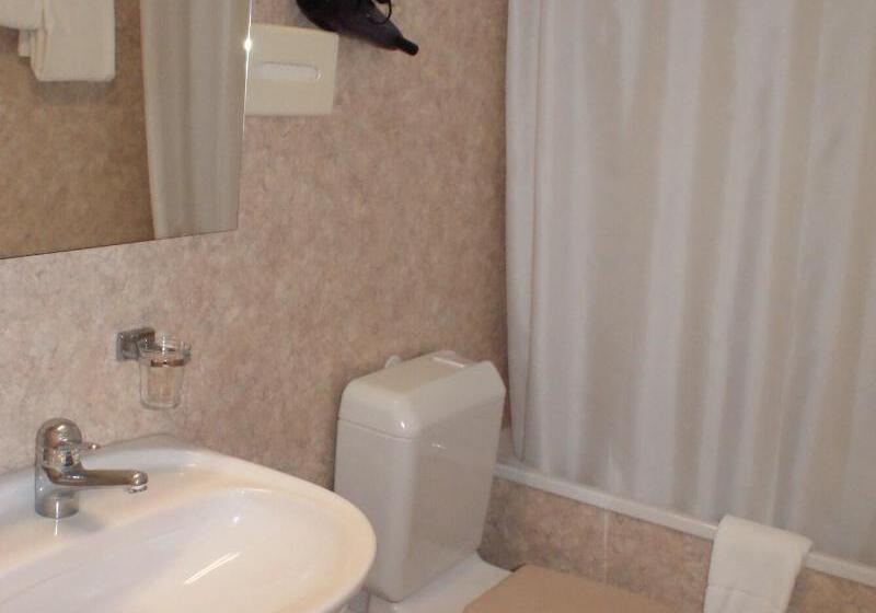 スタンダードトリプルルーム, Baeren Hotel, The Bear Inn