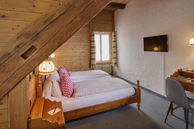 Номер Стандарт Трехместный, Baeren Hotel, The Bear Inn