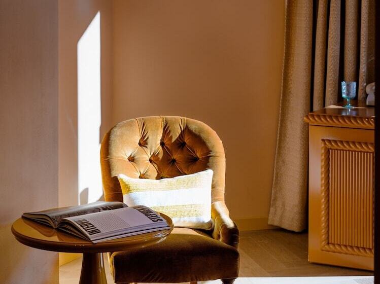 اتاق استاندارد سه نفره, Beausite Zermatt