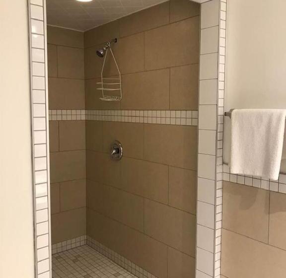 شقة غرفة واحدة, Coastal Inn Kingfisher