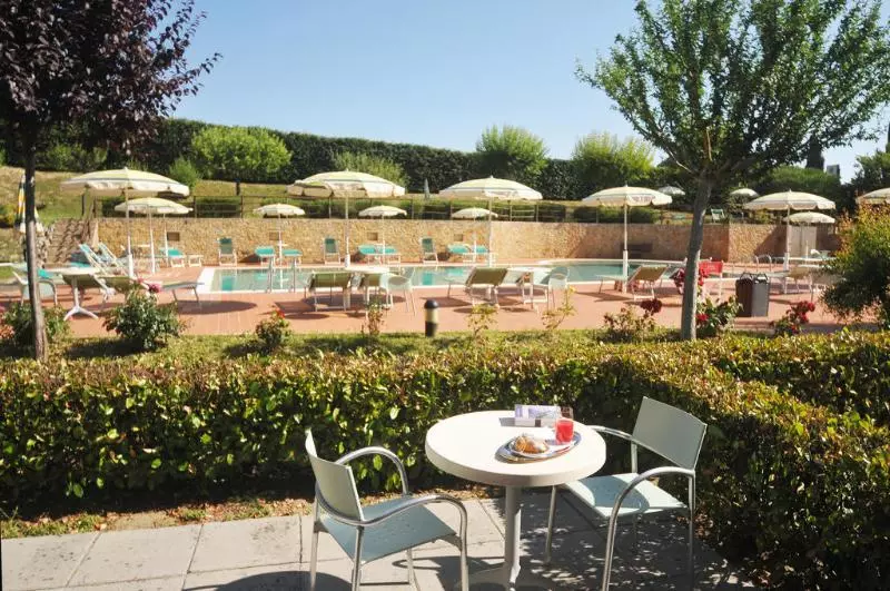 اتاق استاندارد, Gran Claustre Restaurant & Spa