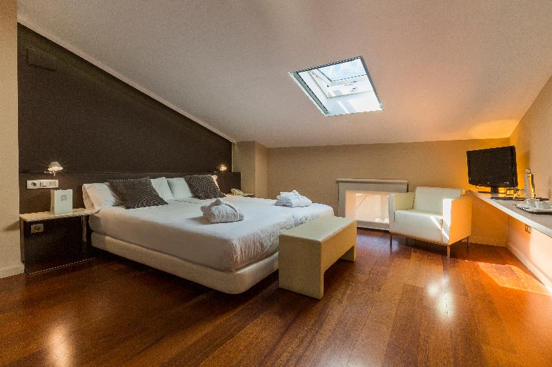 Номер Superior, Gran Claustre Restaurant & Spa