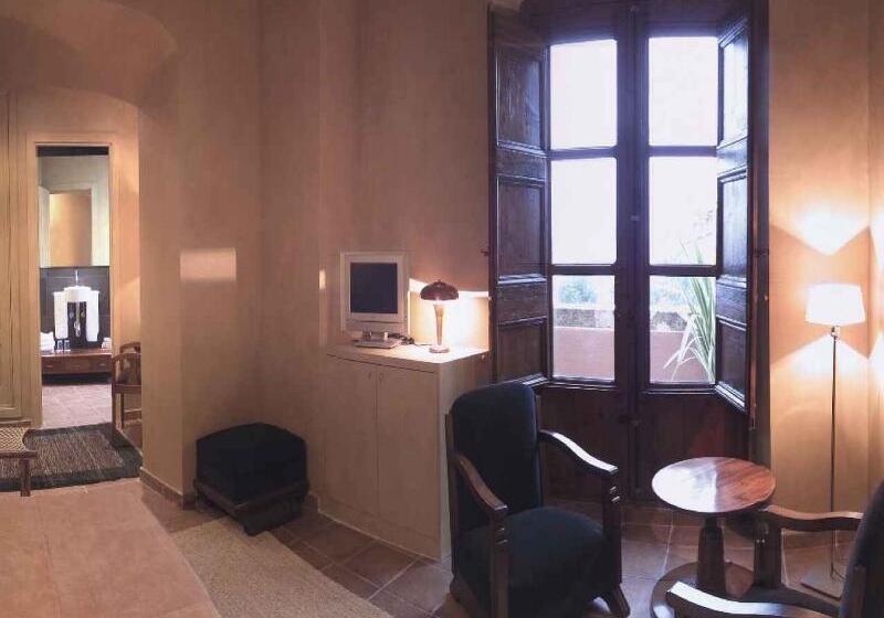 スーペリアールーム, Gran Claustre Restaurant & Spa