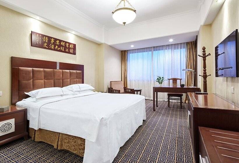 高级大房间, Grand Regency