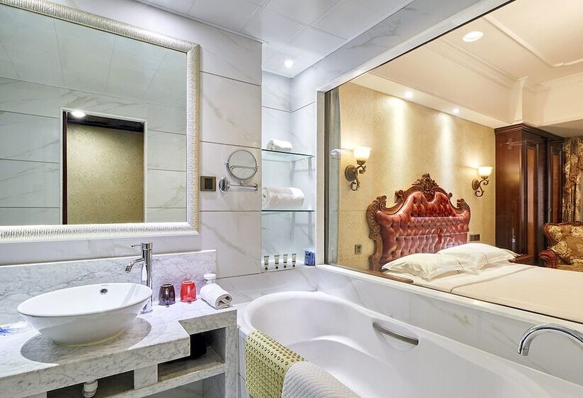 Семейный Номер, Grand Regency
