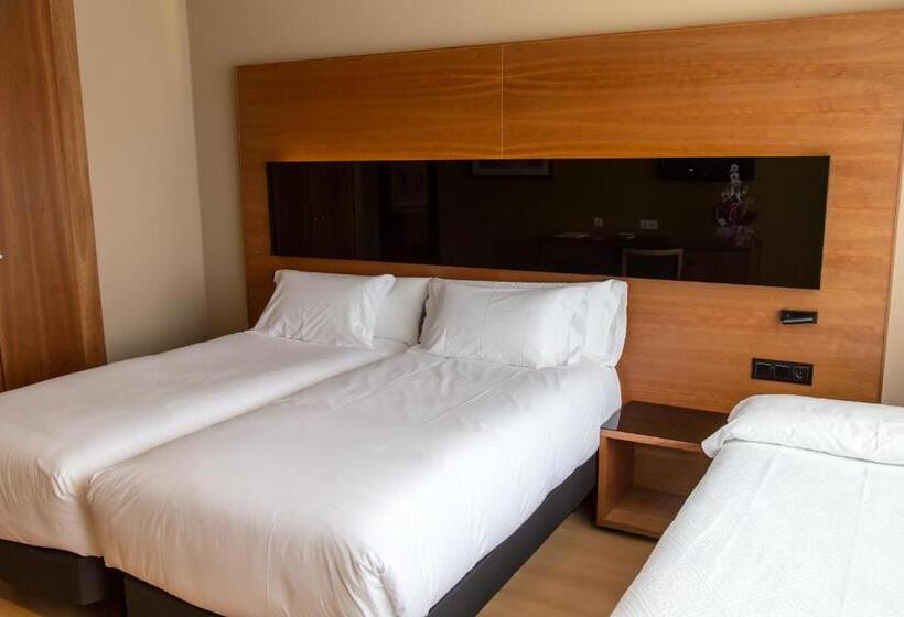 Номер Стандарт, Hq La Galeria