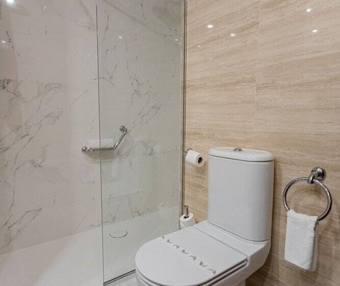 Номер Стандарт, Hq La Galeria