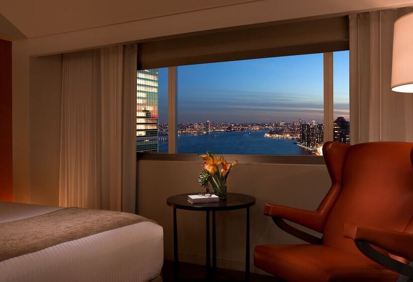标准间, Millennium Hilton New York One Un Plaza