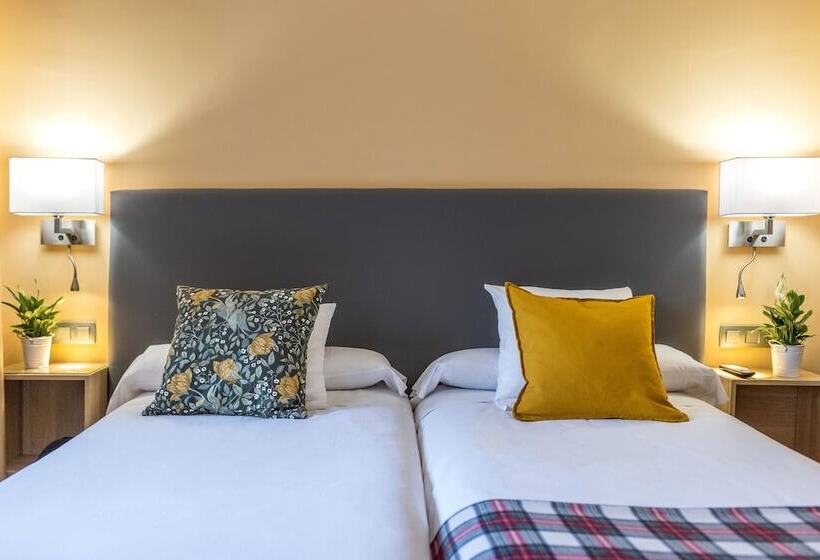 غرفة قياسية, Monasterio Benedictino