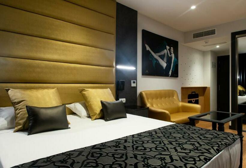 ジュニアスイート, Princesa Solar 4 Adults Recommended