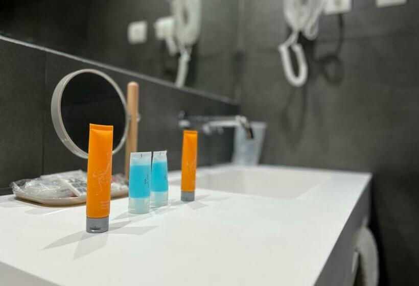 ジュニアスイート, Princesa Solar 4 Adults Recommended