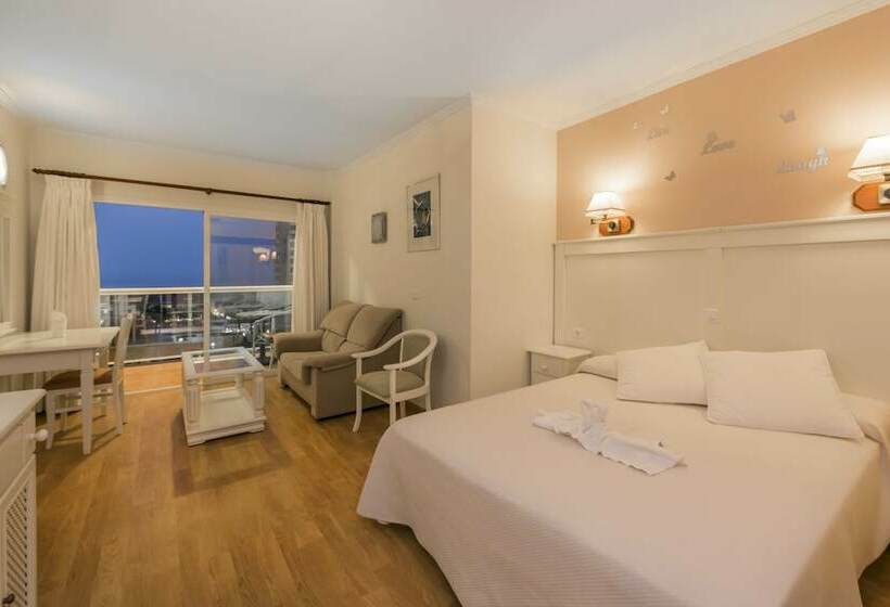 ジュニアスイート, Princesa Solar 4 Adults Recommended