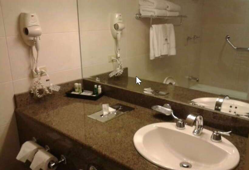 스탠다드 룸 더블 침대 2개, Radisson Hotel Panama Canal