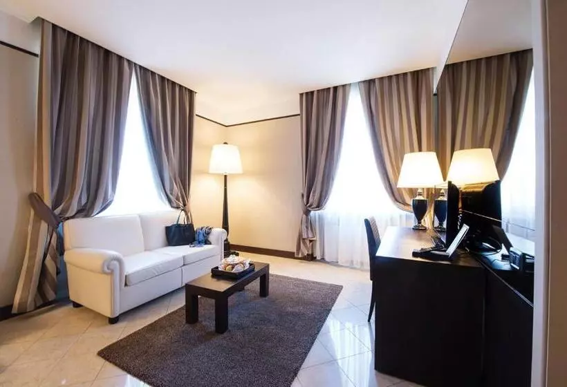 Suite Junior, Th Roma  Carpegna Palace