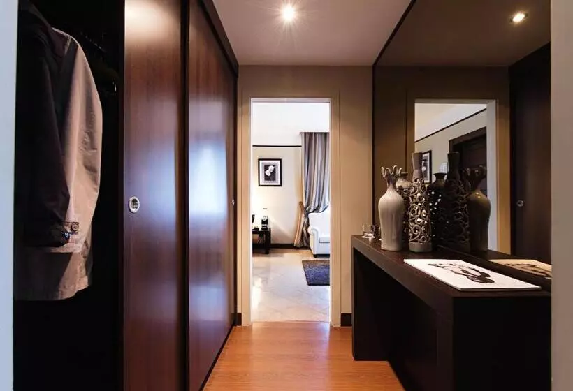 Suite Junior Familiare, Th Roma  Carpegna Palace