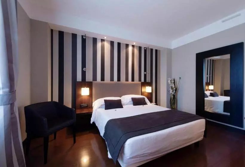 Suite Junior Familiare, Th Roma  Carpegna Palace