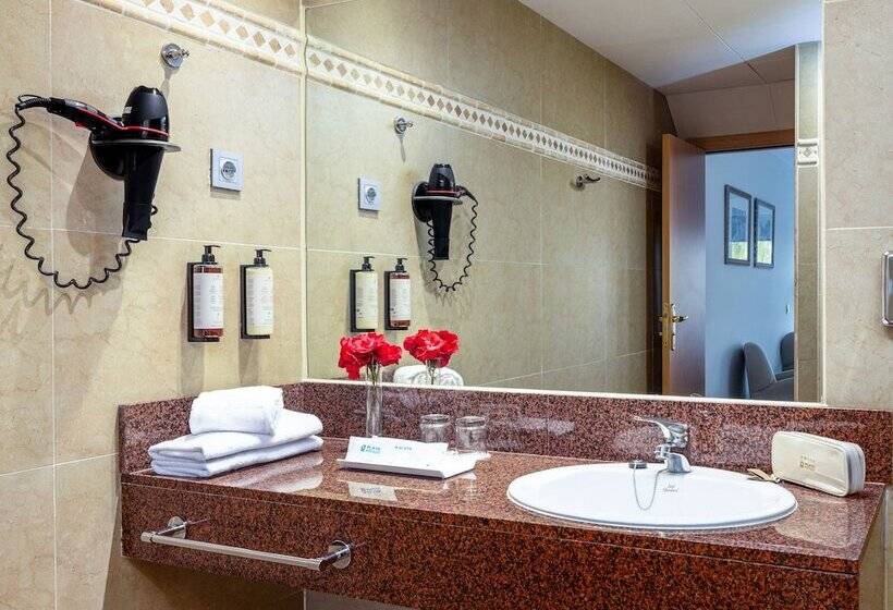 סוויטת ג'וניור, Playacartaya