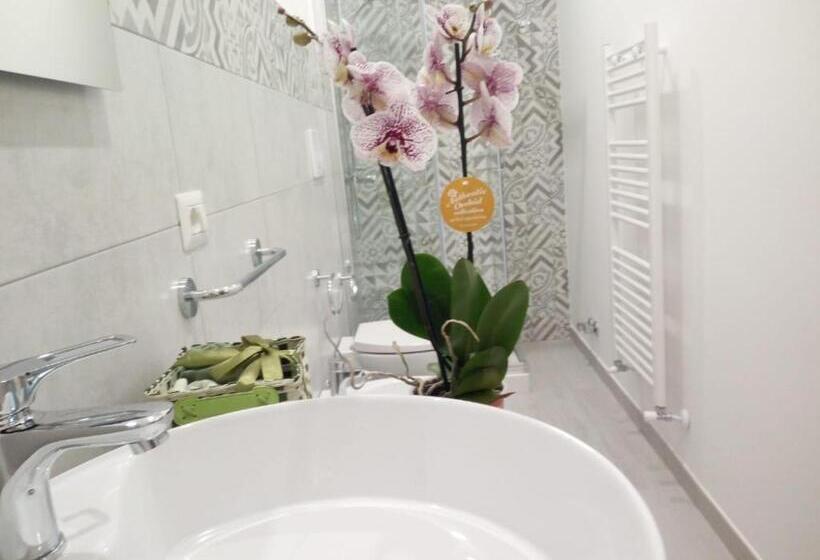 غرفة قياسية, Palazzo Mosca