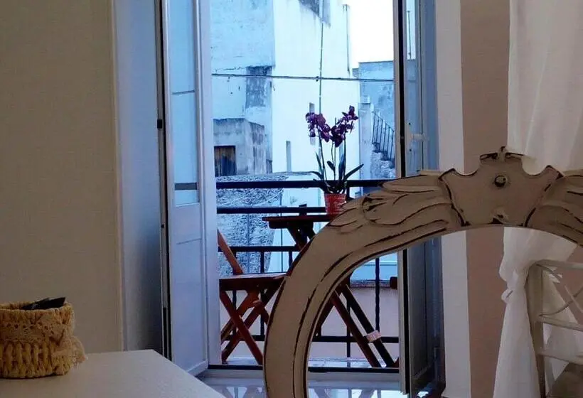 バルコニー付スタンダード４ベッドルーム, Palazzo Mosca