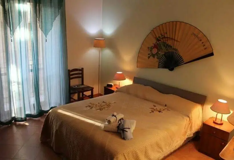 آپارتمان راحتی 1 خوابه, Hola Cathedral House