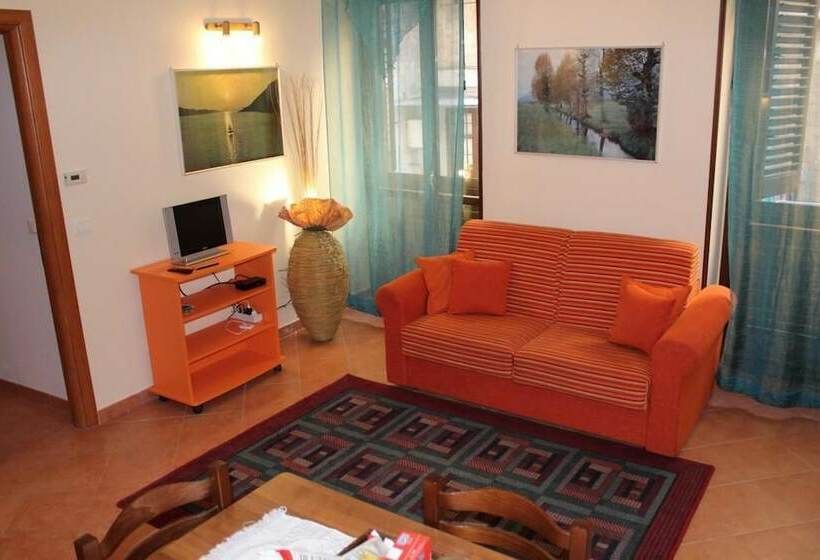 带1个卧室的舒适公寓, Hola Cathedral House